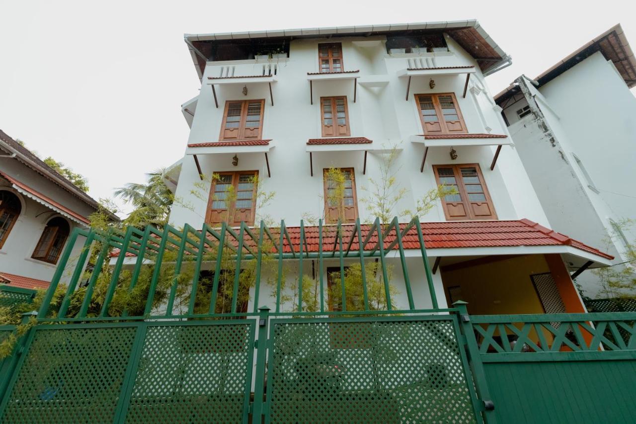 Seacoast Inn Fortkochi Fort Kochi Εξωτερικό φωτογραφία