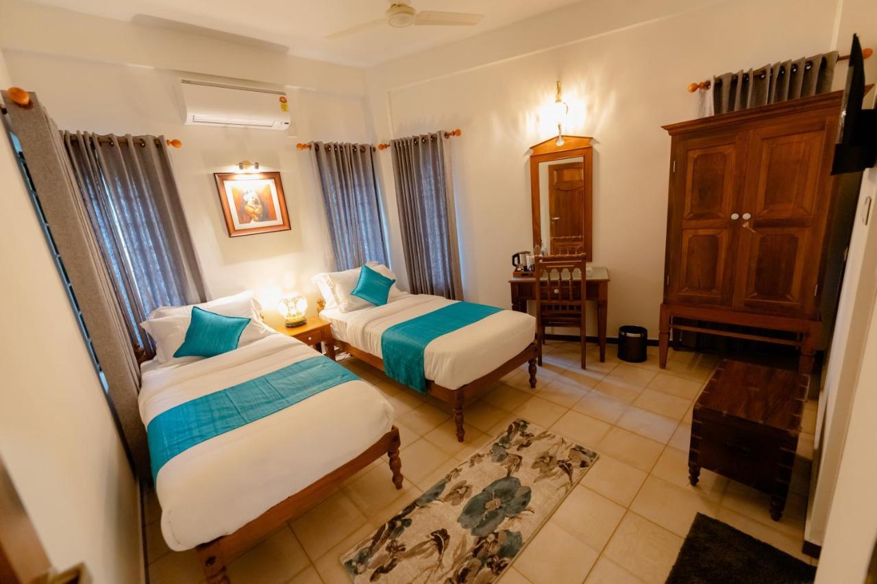 Seacoast Inn Fortkochi Fort Kochi Εξωτερικό φωτογραφία